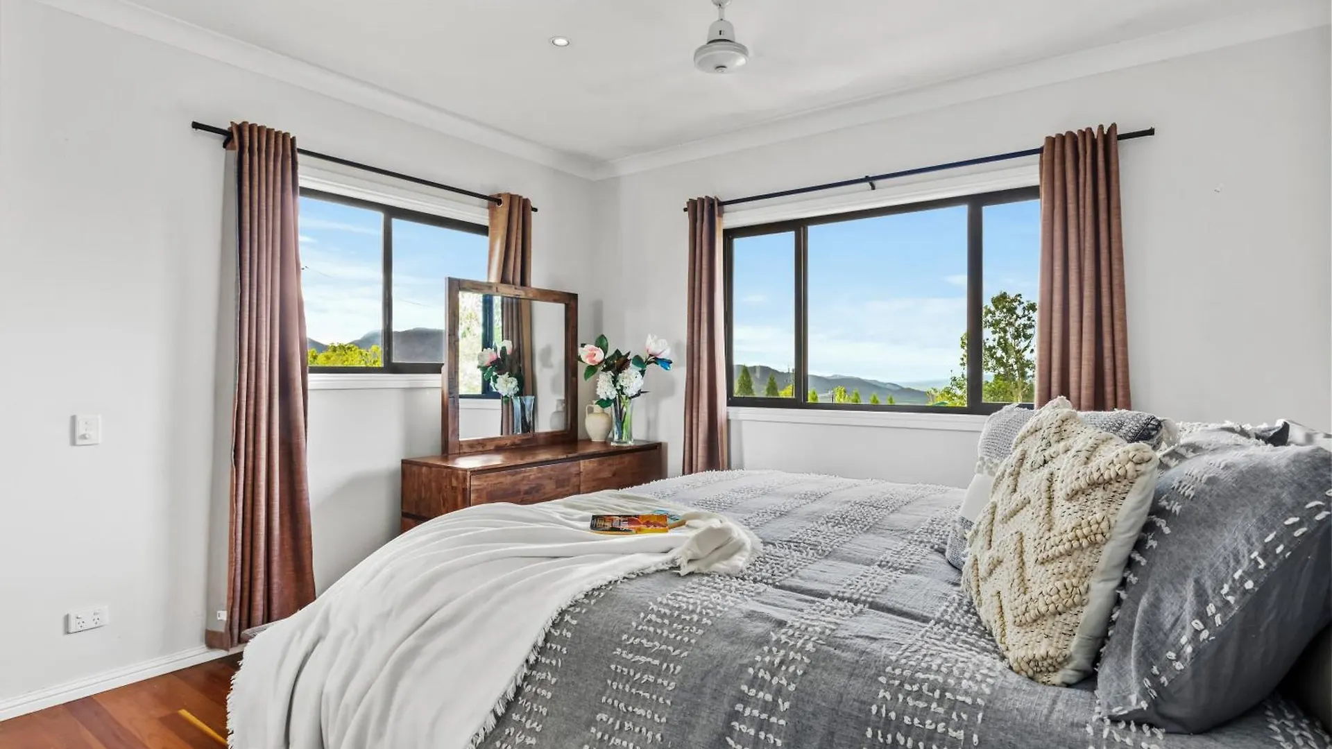 Atherton Tablelands - Great Views, Acreage & Pet Friendly Villa Tolga Australia